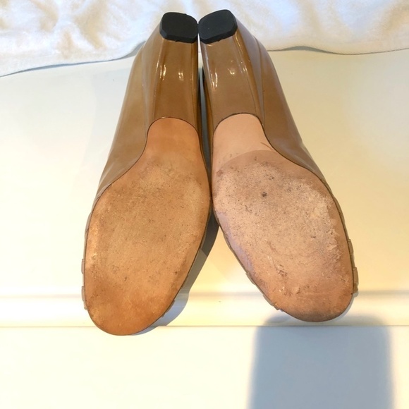 Stuart Weitzman Heels Wedge Peep Toe Tan Patent Leather Narrow (9.5 N) - Picture 10 of 13